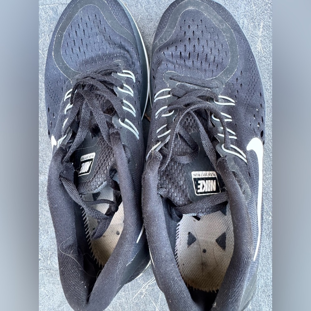 USED SHOES